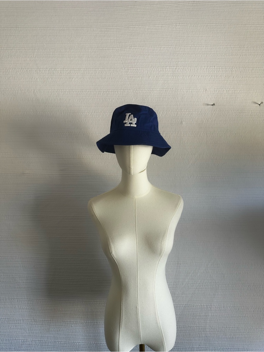 LA Blue Bucket Hat – Minimal Streetwear Aesthetic, 100% Cotton Sporty Casual - Picture 13 of 13